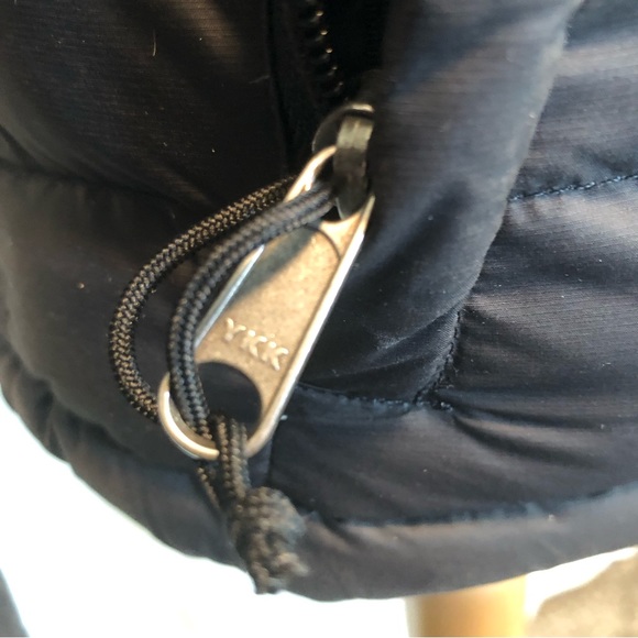 The North Face 700 Women's Size XS Full Zip Puffer Goose Down Black Jacket - Picture 10 of 16